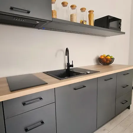 Apartamento Lokum Z Ogrodem Płock Exterior foto